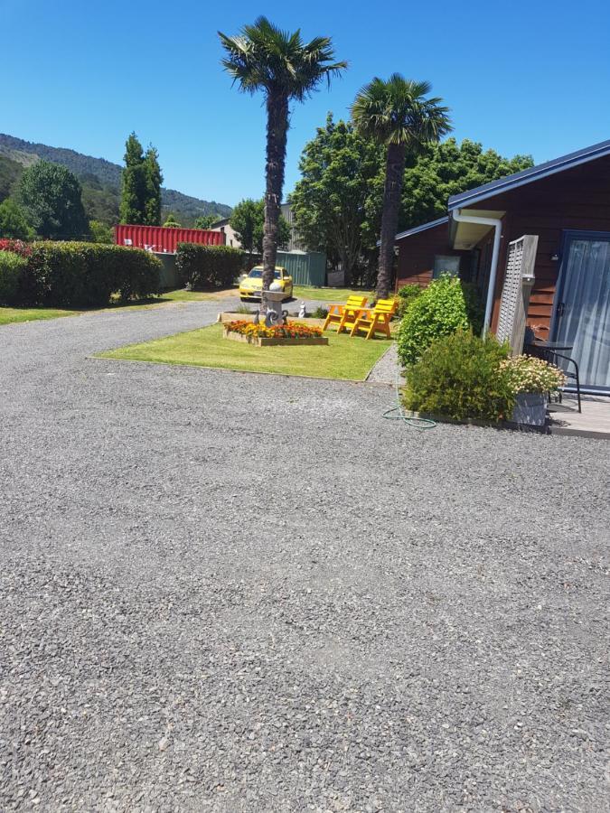 Paeroa Pukeko Lodge Exteriör bild